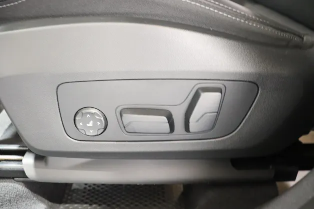BMW X1 23i xDrive paddles