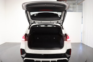 Vehicle image BMW X1 23i xDrive paddles