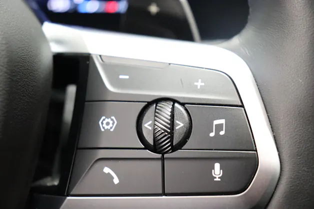 BMW X1 23i xDrive paddles