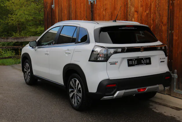 Suzuki S-Cross 1.5 Piz Sulai Top Hybrid 4x4