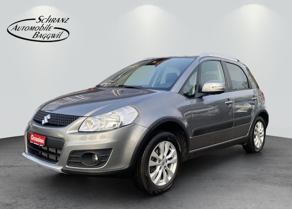 First vehicle image First vehicle image