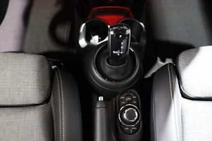 Vehicle image MINI F56 2.0i Cooper S