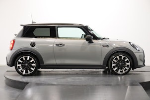 Vehicle image MINI F56 2.0i Cooper S