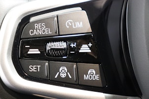 Vehicle image BMW 320d xDrive SAG Touring