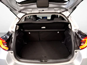 Fahrzeugbild TOYOTA Yaris 1.5 VVT-i HSD Trend