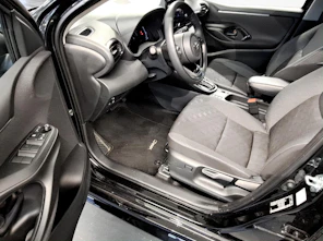 Fahrzeugbild TOYOTA Yaris 1.5 VVT-i HSD Trend