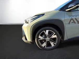 Toyota Aygo X 1.5 VVT-i HSD Trend