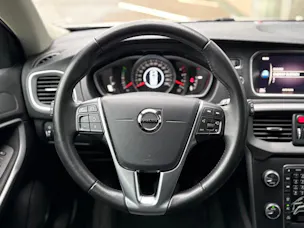 Volvo V40 2.0 D2 Momentum S/S