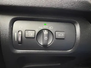 Volvo V40 2.0 D2 Momentum S/S