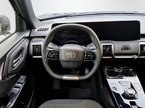 Vehicle image TOYOTA Urban Cruiser Comfort