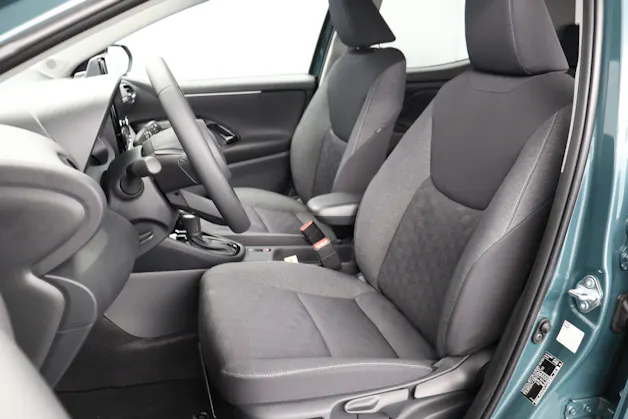 Toyota Yaris 1.5 VVT-i HSD Trend