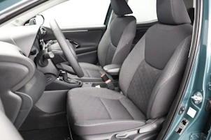 Fahrzeugbild TOYOTA Yaris 1.5 VVT-i HSD Trend