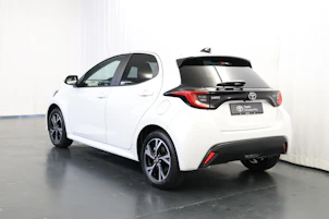 Fahrzeugbild TOYOTA Yaris 1.5 VVT-i HSD Trend