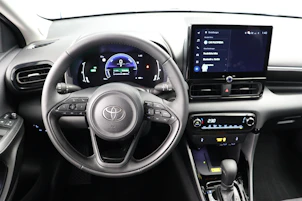 Fahrzeugbild TOYOTA Yaris 1.5 VVT-i HSD Trend
