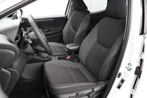 Fahrzeugbild TOYOTA Yaris 1.5 VVT-i HSD Trend