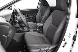 Toyota Yaris 1.5 VVT-i HSD Trend
