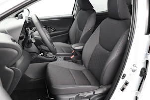 Fahrzeugbild TOYOTA Yaris 1.5 VVT-i HSD Trend