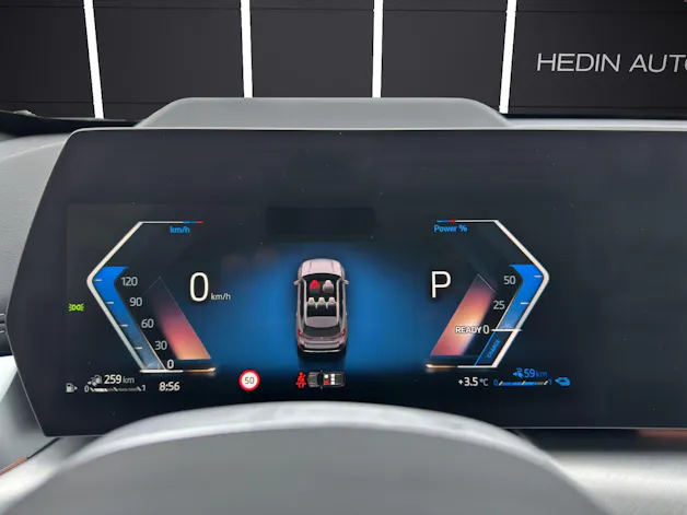BMW X1 30e xDrive paddles