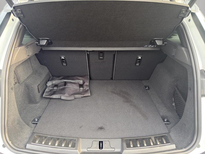 Vehicle image LAND ROVER RANGE ROVER EVOQUE