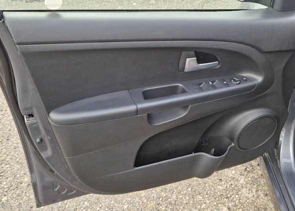 Vehicle image 2 Vehicle image 2