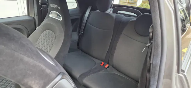 Fiat 595 C Abarth 1.4 T-Jet 145
