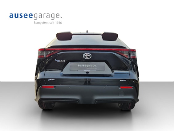 Vehicle image 3 Vehicle image 3