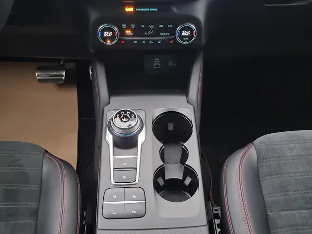 Ford Kuga 2.5 Hybrid ST-Line X 4x4