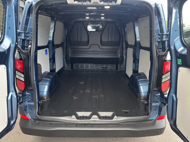 Ford Transit C Van 320 L1 2.0 EcoBlue 136 Trend