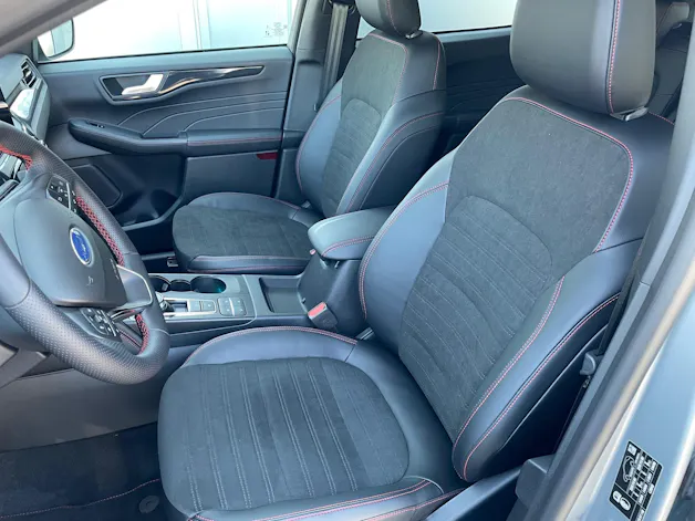Ford Kuga 2.5 Plug-in Hybrid ST-Line X