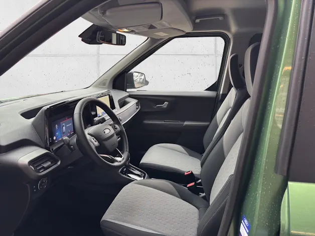 Ford Transit Tourneo Courier 1.0 EcoBoost Titanium
