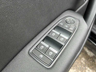 MITSUBISHI ASX 9