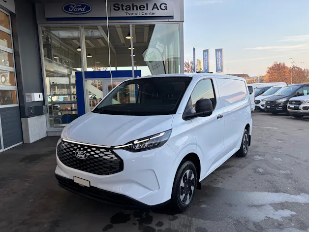 Ford E-Transit C Van 320 L1 74 kWh Trend