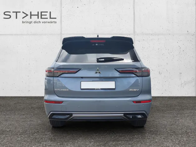 Mitsubishi Outlander 2.4 PHEV Instyle 4x4 Blackline