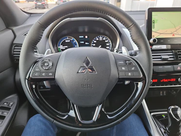 MITSUBISHI ECLIPSE CROSS 10