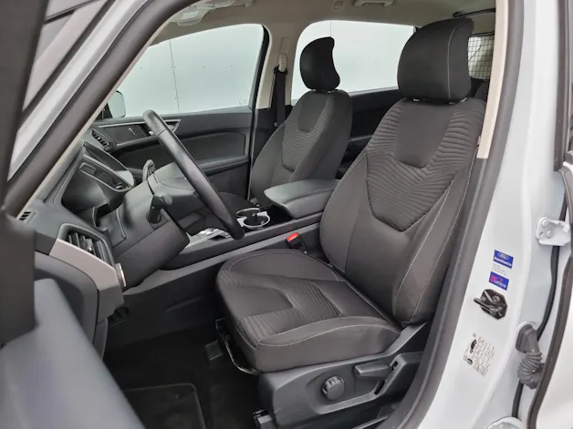Ford S-Max 2.5 Hybrid Titanium