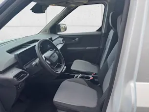 Ford E-Transit Courier Van Limited