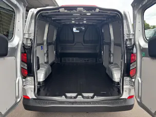 Ford Transit C Van 320 L1 2.0 EcoBlue 136 Trend