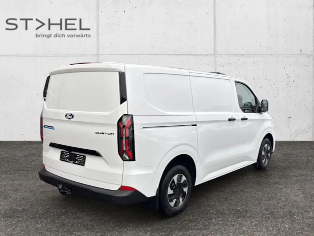 Ford E-Transit C Van 320 L1 74 kWh Trend