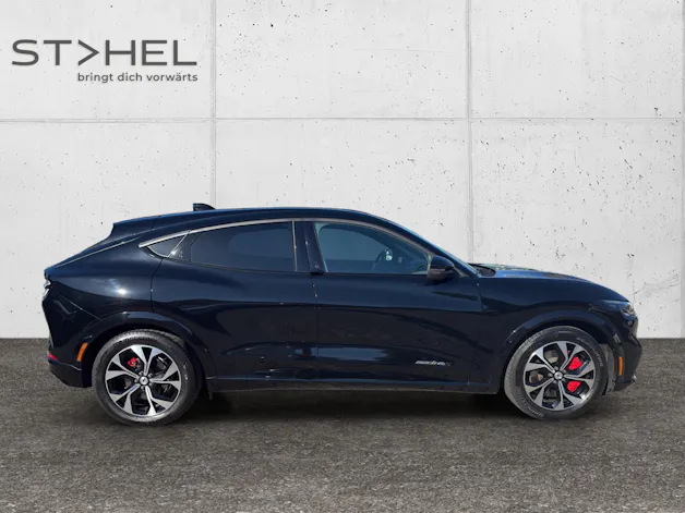 Ford Mustang Mach-E Extended AWD