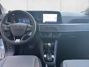Ford Transit Tourneo Courier 1.0 EcoBoost Titanium
