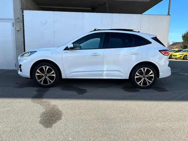 Ford Kuga 2.5 Plug-in Hybrid ST-Line X