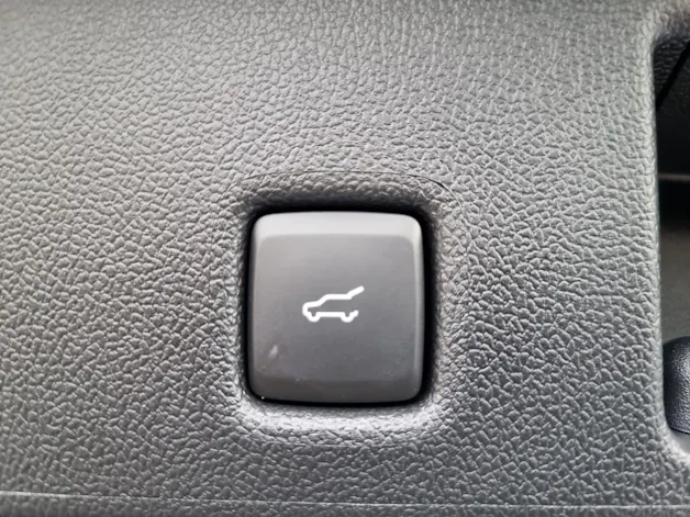Ford Kuga 2.5 Hybrid ST-Line X 4x4