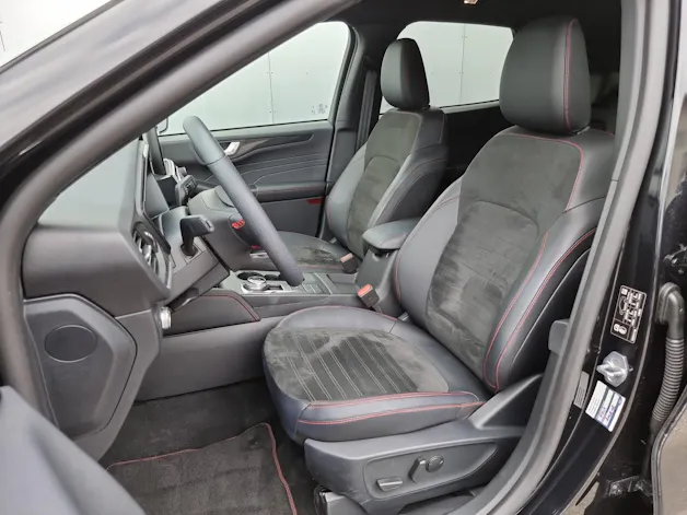 Ford Kuga 2.5 Hybrid ST-Line X 4x4