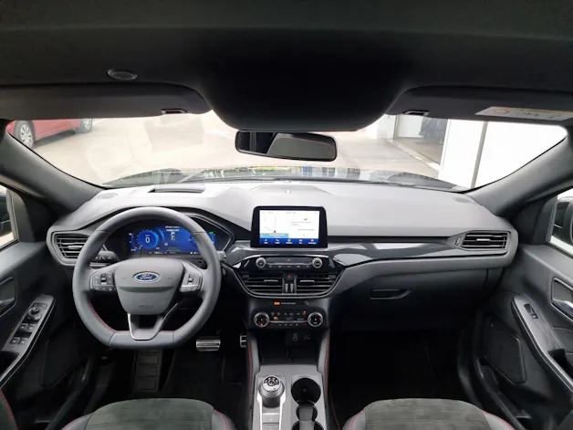 Ford Kuga 2.5 Hybrid ST-Line X 4x4