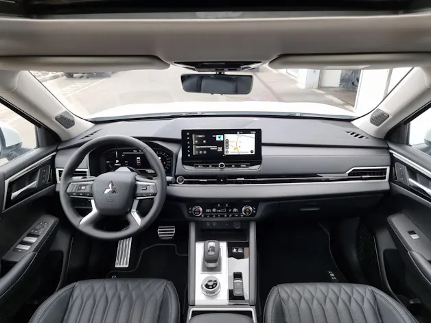 Mitsubishi Outlander 2.4 PHEV Instyle 4x4