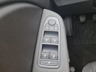 MITSUBISHI COLT 12
