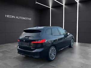 BMW 230e xDrive paddles Active Tourer