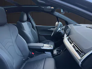 BMW 230e xDrive paddles Active Tourer