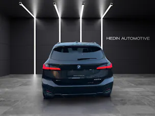 BMW 230e xDrive paddles Active Tourer