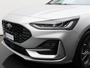 Vehicle image FORD Focus Station Wagon 1.0i EcoB Hybrid 155 ST-Line